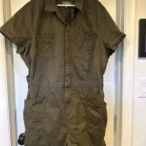 Universal Thread Olive Green Jumpsuit